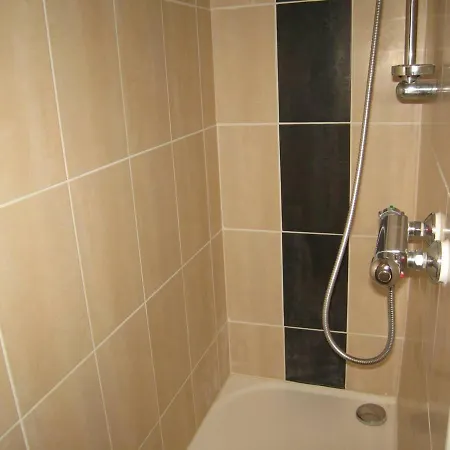 Apartment T3 Spacieux, 6 Couchages A Saint-cyprien Plage, Proche Port Et Commerces, Parking Securise - Fr-1-106-38 Saint-Cyprien (Pyrenees-Orientales)