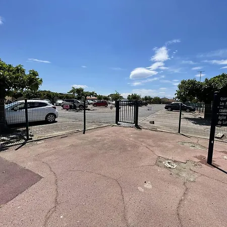 T3 Spacieux, 6 Couchages A Saint-cyprien Plage, Proche Port Et Commerces, Parking Securise - Fr-1-106-38