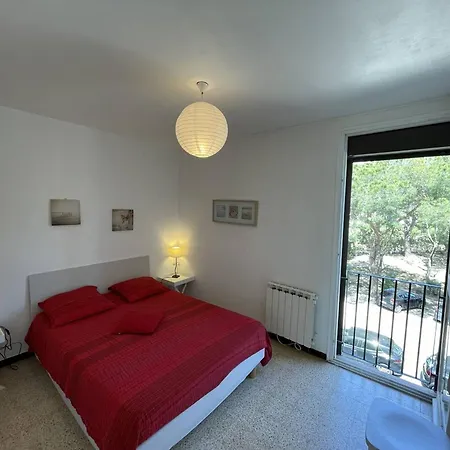 T3 Spacieux, 6 Couchages A Saint-cyprien Plage, Proche Port Et Commerces, Parking Securise - Fr-1-106-38