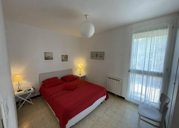 T3 Spacieux, 6 Couchages A Saint-cyprien Plage, Proche Port Et Commerces, Parking Securise - Fr-1-106-38 Lägenhet