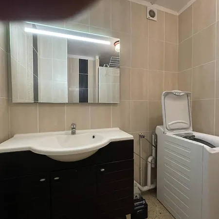 T3 Spacieux, 6 Couchages A Saint-cyprien Plage, Proche Port Et Commerces, Parking Securise - Fr-1-106-38