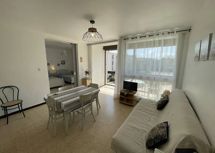 T3 Spacieux, 6 Couchages à Saint-cyprien Plage, Proche Port Et Commerces, Parking Sécurisé - Fr-1-106-38 Appartement *