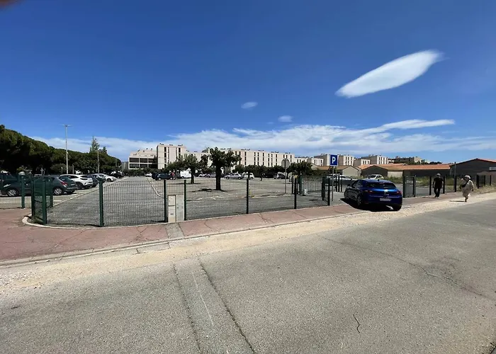 T3 Spacieux, 6 Couchages à Saint-cyprien Plage, Proche Port Et Commerces, Parking Sécurisé - Fr-1-106-38 Appartement